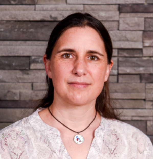 Alison Deviney Photo