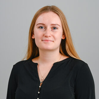 Elizabeth Trubchaninov headshot