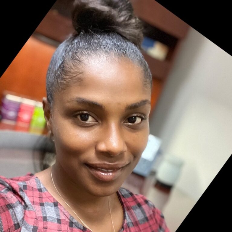 Sharika Cochran headshot