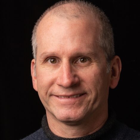 Shea Tuberty headshot