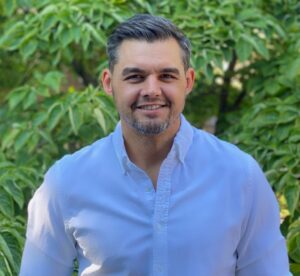 Seth Grooms headshot